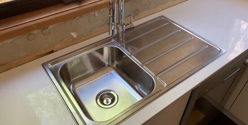 Kitchen Sink with single bowl
